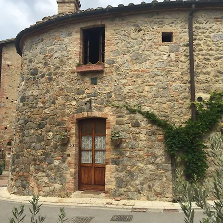 Casa de hóspedes La Vecchia Corte San Gimignano