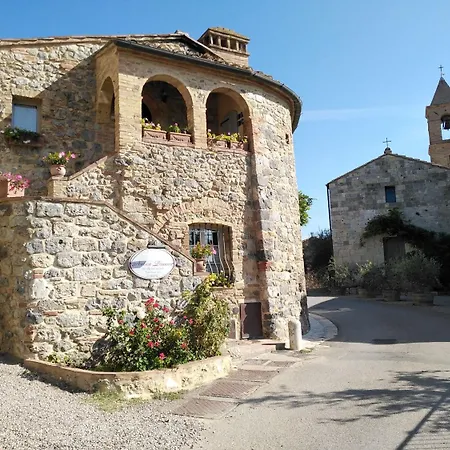 La Vecchia Corte San Gimignano